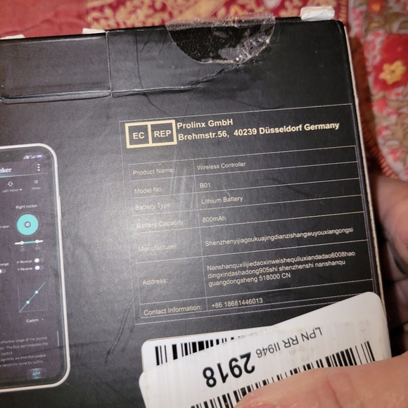 Very cool looking game controller lights up - Picture 3 of 14